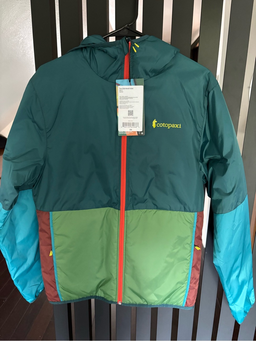 cotopaxi Teca Cálido Hooded Jacket in Teal with Red Zipper